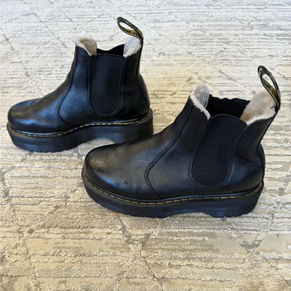 Dr. Martens 2976 Quad Chelsea Platform Boot-Fur Lined-Men’s 9/Women 10 main image 10
